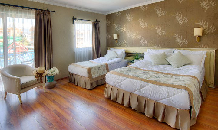 ROMANCE HOTEL